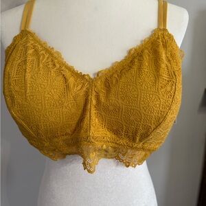 NWT Maurices Mustard Yellow Lace Bralette - Size XXL